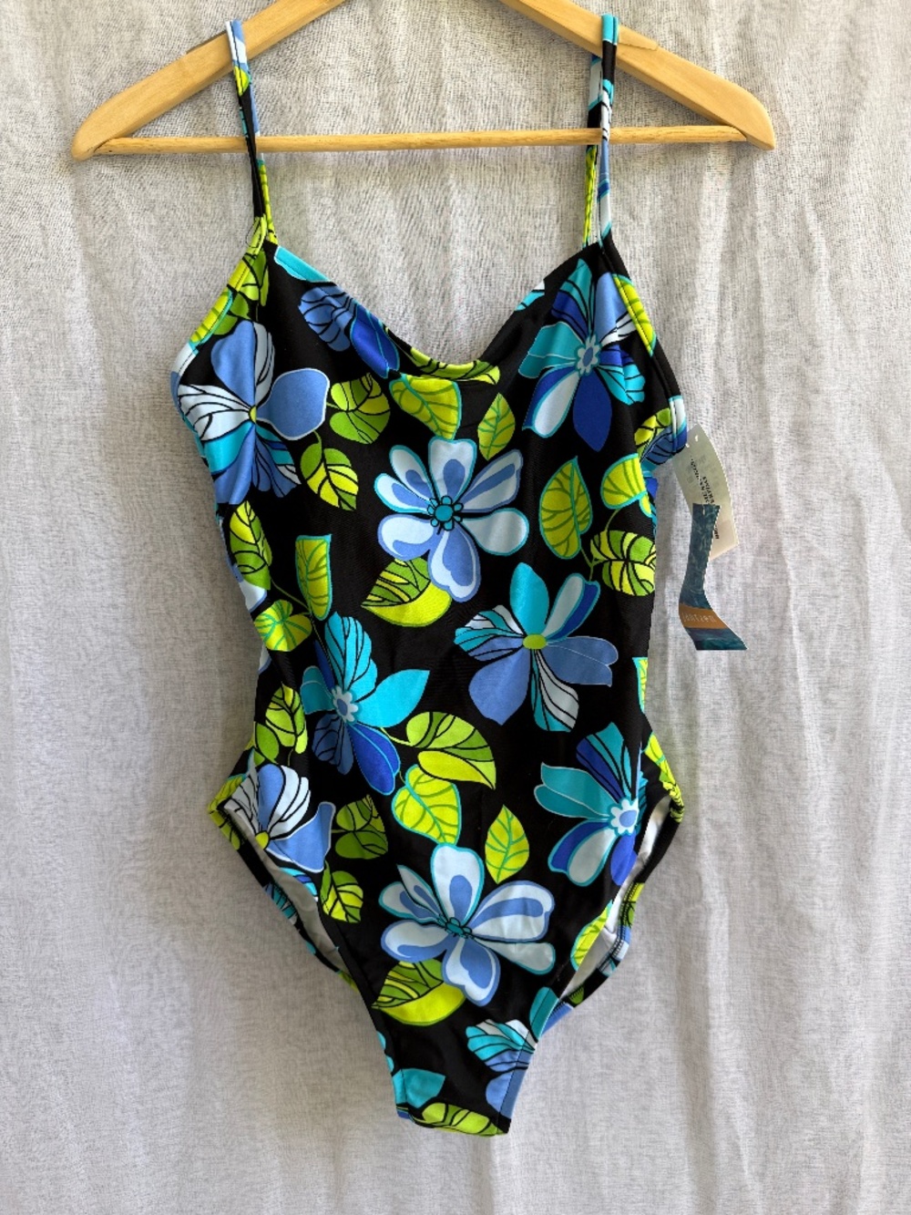 Jantzen Floral One Piece Swimsuit | Women’s Size 16 |